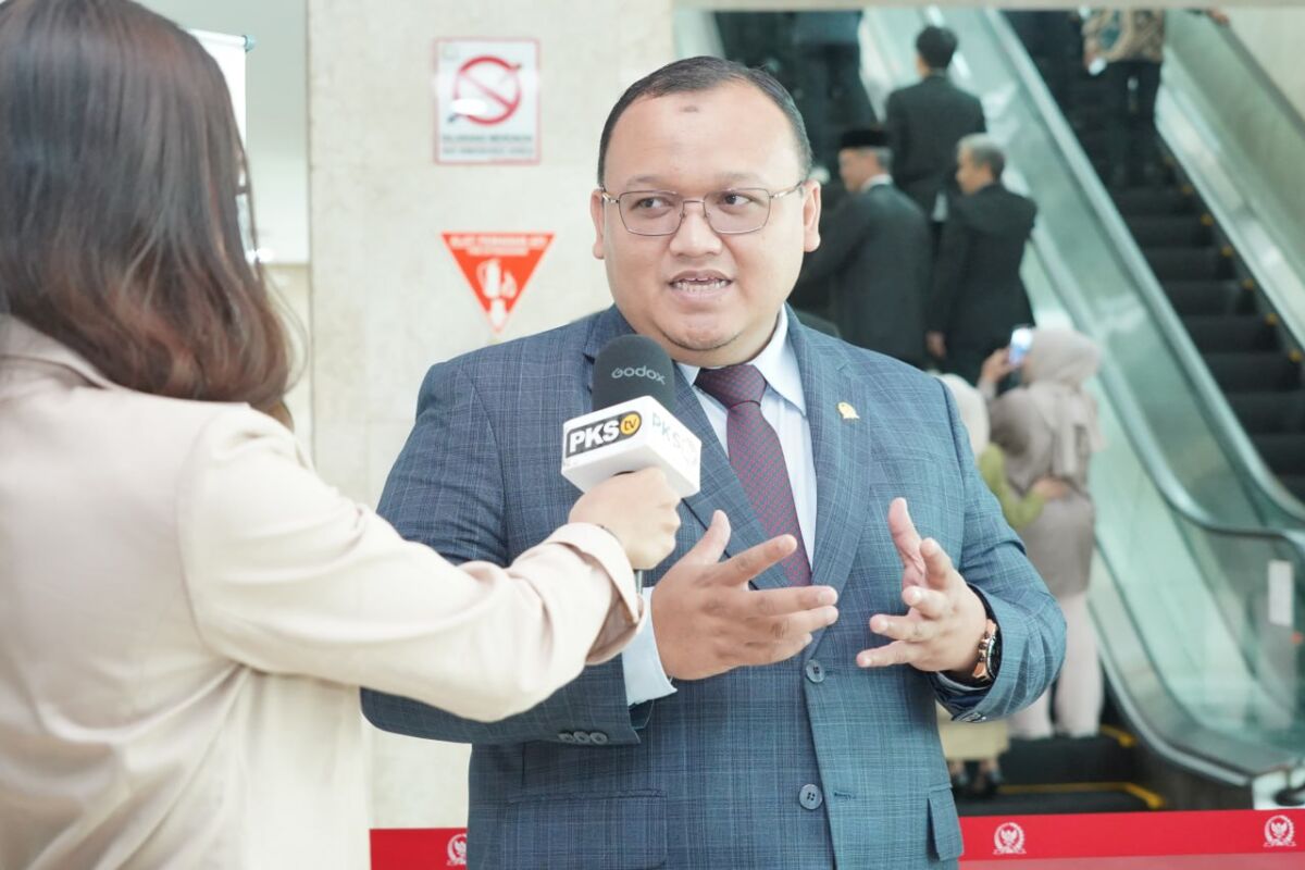 Danantara Jajaki BlackRock, PKS Senayan Ingatkan Investasi Bukan Sekadar Nilai Ekonomi