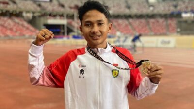 ATLETIK -- Raik Emas di 85th Singapore Open, Yad Hapizudin Pecahkan Rekor Lari 1.500 Meter