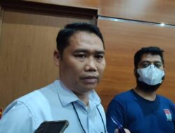 Geledah Rumah Ridwan Kamil, KPK Sita Barang Bukti Elektronik dan Motor