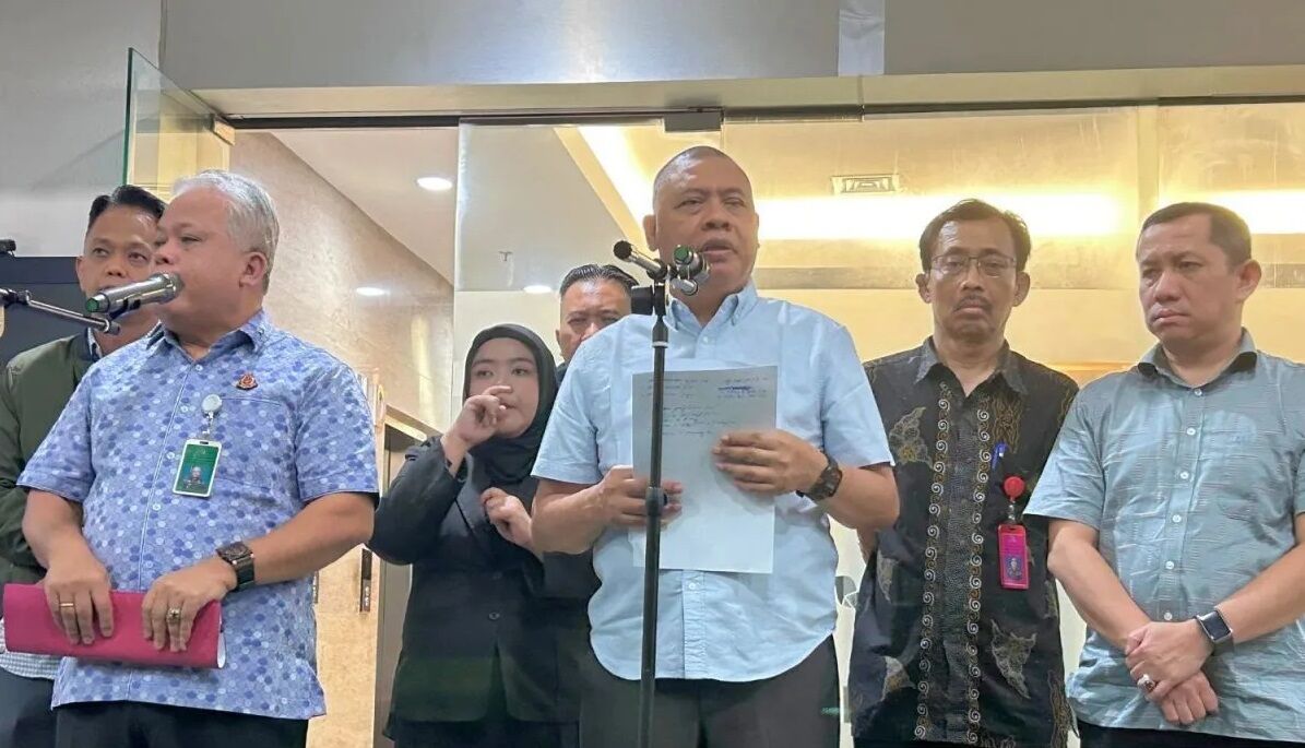 Kejagung Tahan 4 Tersangka Putusan "Ontslag" di Kasus Dugaan Korupsi Ekspor Minyak Sawit Mentah