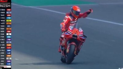 Hampir Terjatuh, Marc Marquez Justru Raih Kemenangan Ke-4 Sprint Race MotoGP Catalunya