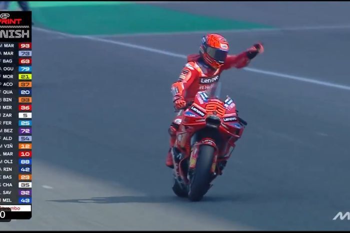 Hampir Terjatuh, Marc Marquez Justru Raih Kemenangan Ke-4 Sprint Race MotoGP Catalunya