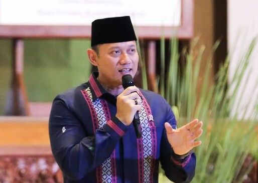 AHY Klaim Tak Punya Masalah dengan Gibran
