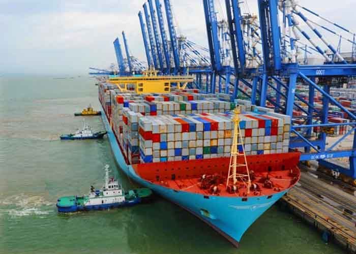 AS Perkirakan Pembicaraan Dagangnya dengan Cina Akan Selesai Lewat Sekali 'Jabat Tangan'