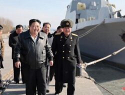 Kim Jong Un Perintahkan AL Korut Pakai Senjata Nuklir di Kapal Perang