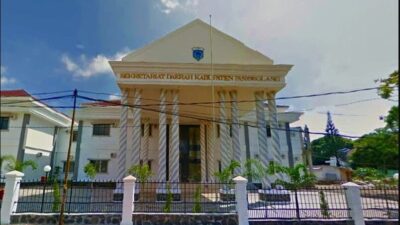 Pemkab Pandeglang Belum Bisa Selesaikan Tumpukan Sampah di Pantai Teluk