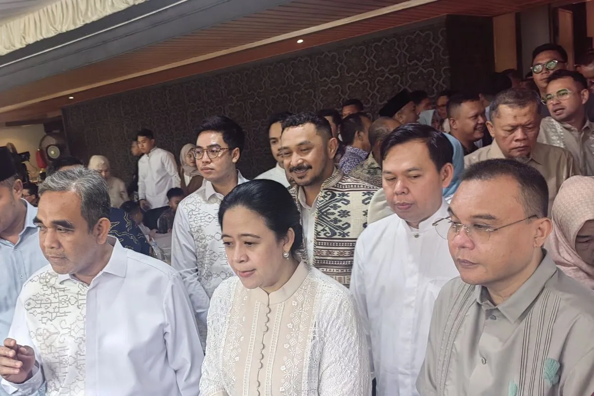 Pimpinan DPR Hadiri "Open House" Lebaran Ketua MPR