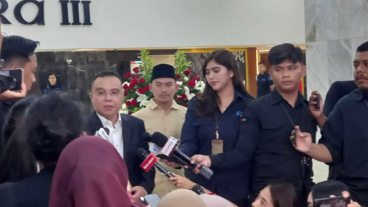 Sampaikan Duka Mendalam Atas Meninggalnya Titiek Puspa, Dasco: "Beliau Ikon Seni dan Tokoh Nasional"