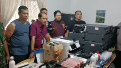 Gerebek Pabrik Uang Palsu di Bogor, Polisi Sita Uang Rp1,3 Miliar Siap Edar