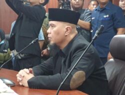 Terbukti Langgar Kode Etik Plesetkan Marga Pono, Ahmad Dhani Cuma Disanksi Ringan oleh MKD