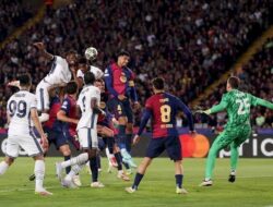 LIGA CHAMPIONS — Barcelona Dipaksa Imbang 3-3 oleh Inter Milan di Leg Pertama Semifinal 