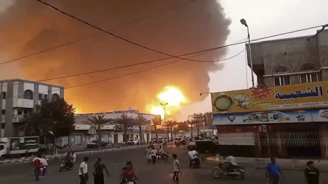 Tentara Israel Serang Sekolah Penuh Pengungsi Sedang Tidur, Manusia di Dalamnya Terbakar Semua