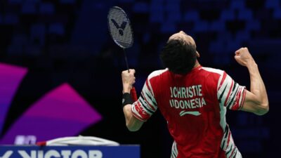 BULU TANGKIS — Kalahkan Nhat Nguyen, Jonatan Christie Lolos ke 16 Besar Singapore Open 2025