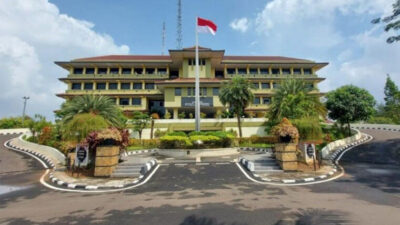 PNS Dinas Sosial Kabupaten Tangerang Jalankan Bisnis Gas Oplosan Gunakan Kendaraan Dinas