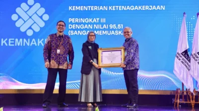 Kemnaker Raih Peringkat Tiga Penghargaan Pengawasan Kearsipan