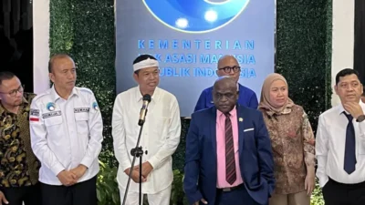 Bertemu Demul, Menteri Pigai: Pendidikan Siswa Bermasalah di Barak Militer harusnya Tak hanya di Jabar