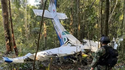 Pesawat Jatuh di Sarang Aligator Amazon Bolivia, 5 Orang Berhasil Dievakuasi