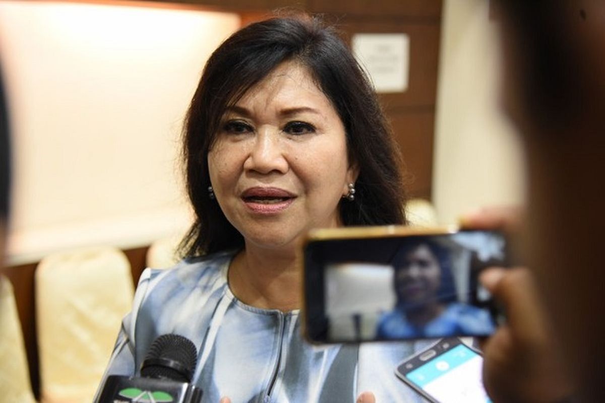 Cegah Produk Murahan dan Ilegal, DPR Minta SNI Diterapkan untuk Semua Pakaian