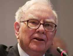 Miliarder AS, Warren Buffet Ingatkan Perdagangan Bukan Senjata untuk Perang