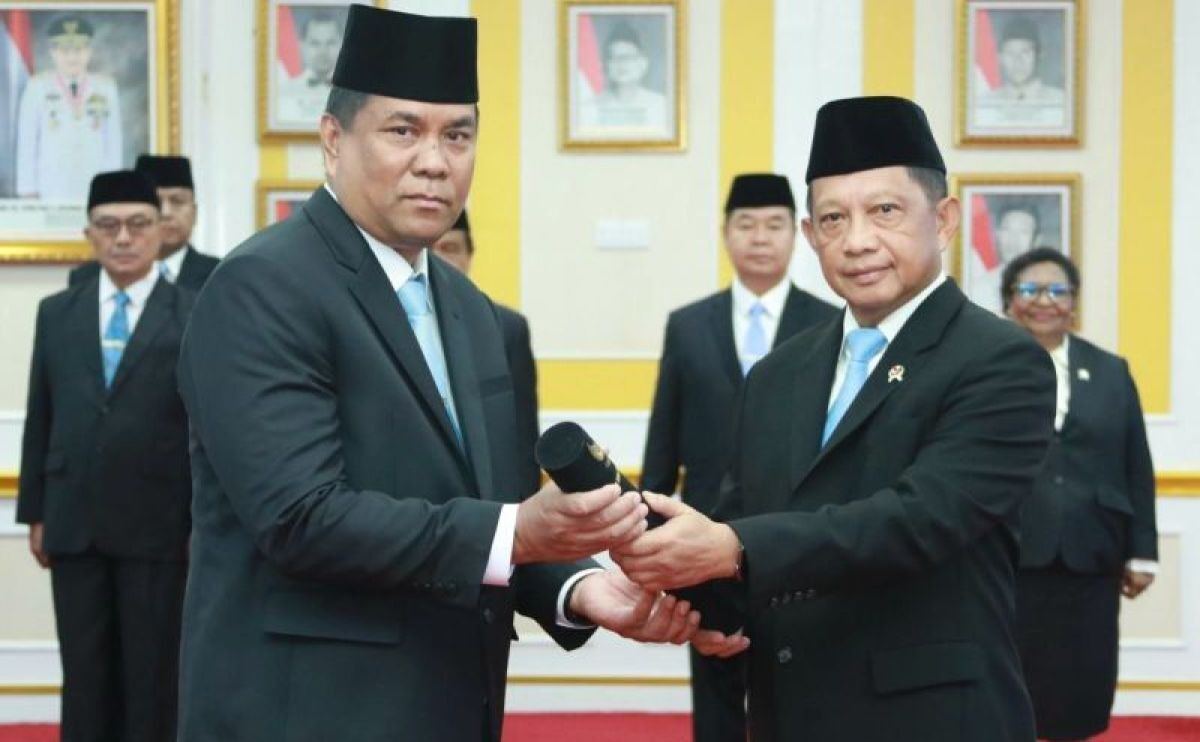 Mendagri Lantik Halilul Khairi Jadi Rektor IPDN