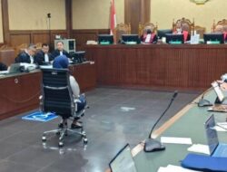 Riezky Aprilia: Hasto Perintahkan Saeful Bahri Minta Saya Mundur dari Anggota DPR untuk Digantikan Harun Masiku