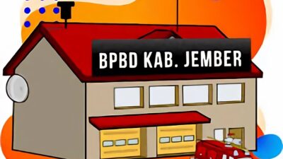 BPBD Jember Bagikan Masker ke Warga Terdampak Erupsi Gunung Raung