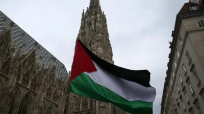 Kedutaan Besar Palestina untuk Inggris Berdiri di London
