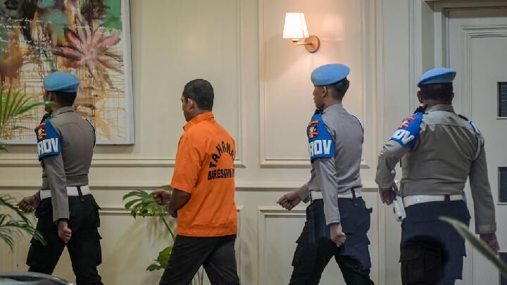 Kasus Pencabulan Anak, Eks Kapolres Ngada NTT Jalani Sidang Perdana