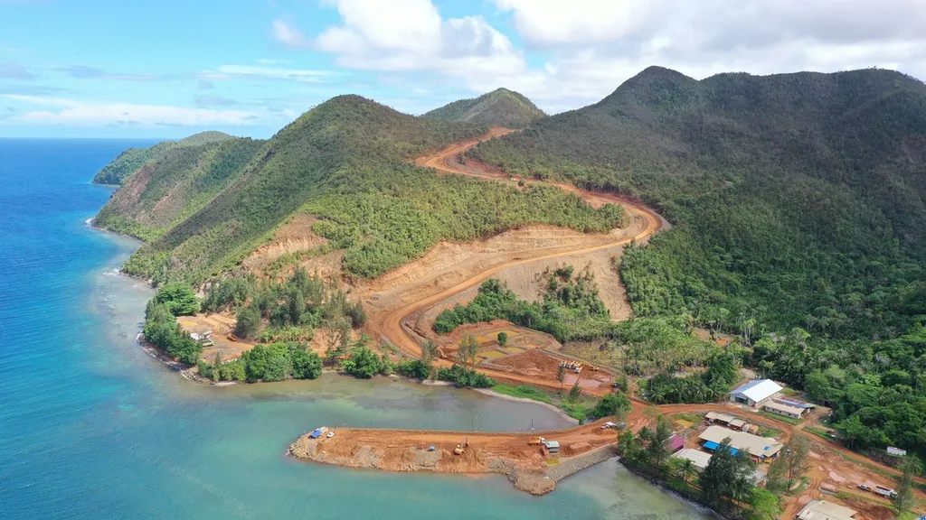 DPR Desak Pemerintah Proses Hukum Perusahaan Tambang di Raja Ampat