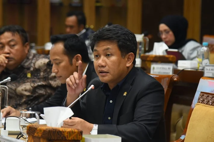 Polemik Definisi Sawit, Bonnie: KBBI Harus Selaras dengan Sains