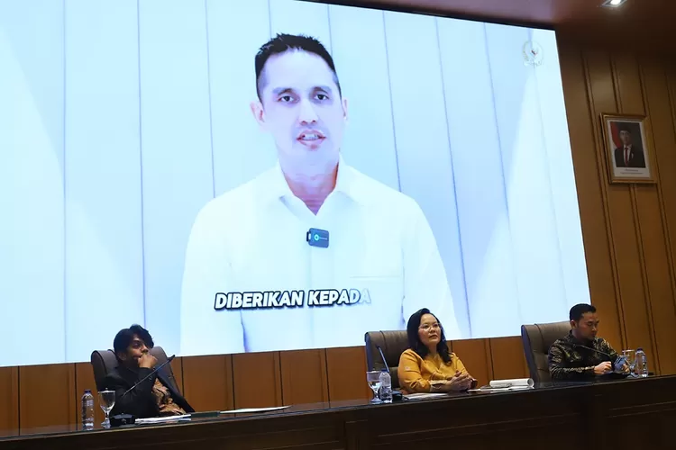 Bukan Sekadar Entitas Bisnis Milik Negara, Firnando Ganinduto: BUMN Agen Pembangunan Jalankan Mandat Negara