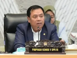 DPR Dukung Pemerintah Pusat Ambil Alih Renovasi Gedung Rusak Akibat Unjuk Rasa