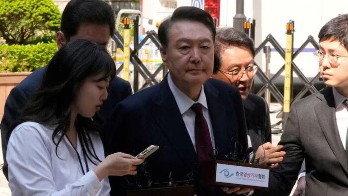 Pengadilan Korsel Keluarkan Surat Perintah Penangkapan terhadap Eks Presiden Yoon Suk Yeol