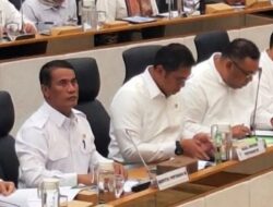 Raker dengan Komisi IV DPR: Mentan Targetkan Produksi Beras 33,8 Juta Ton di 2026