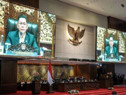 Paripurna DPR Setujui 10 RUU Kabupaten/Kota Jadi UU