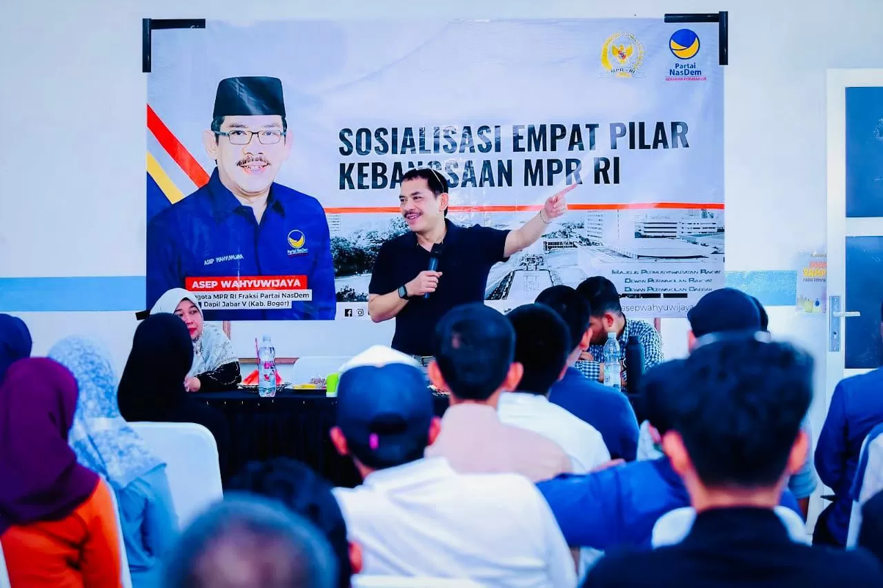 Asep Wahyuwijaya: UUD 1945 Bukan Sekadar Dokumen Hukum