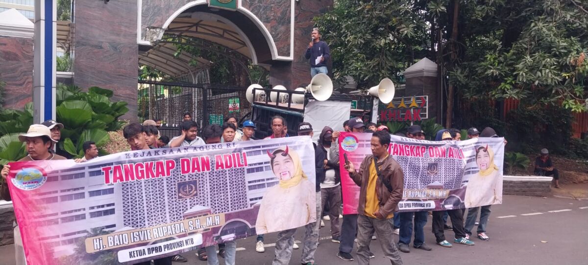 Ketua DPRD NTB Diduga Kelola Dana Siluman Puluhan Miliar, Mahasiswa Tuntut Kejagung Bertindak