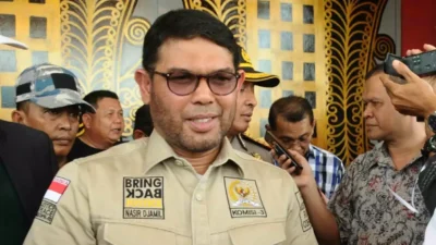 Sasar Korupsi Impor Bea Cukai yang Rumit, DPR Minta KPK Jangan Mundur!