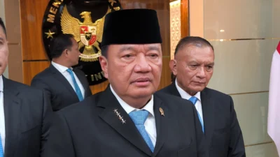 MenkoPolkam Pastikan TNI AD Profesional Tangani Kasus Prada Lucky