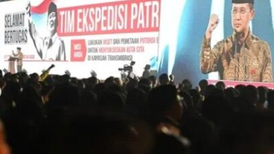 Tim Ekspedisi Patriot Terdiri dari 2.000 Anggota Dilepas Mentrans M Iftitah