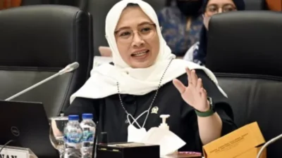 Nihayatul Wafiroh Dorong Pembentukan Grup Koordinasi Wali Murid untuk Awasi Program MBG