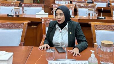 Antisipasi Heatstroke di Tanah Suci, DPR Minta Jemaah Haji Jaga Hidrasi dan Hindari Terik Matahari