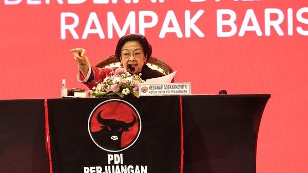 Megawati Instruksikan Dapur Umum Baguna PDIP Terbuka untuk Seluruh Korban Bencana di Sumatera