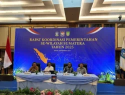 Mendagri Tito Pimpin Rakor Pemerintahan se-Sumatera di Batam