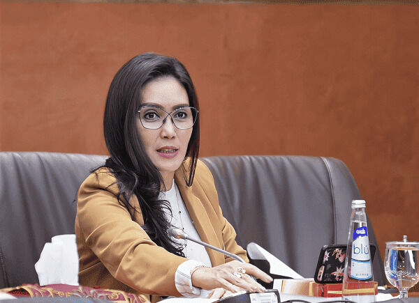 Rieke Usulkan Larangan Rangkap Jabatan Masuk dalam Revisi UU BUMN