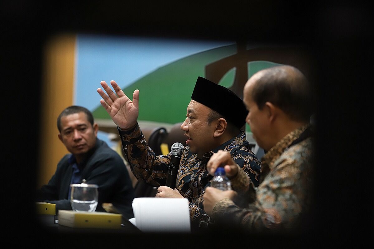 Lalu Hadrian: Revisi UU Sisdiknas Fokus pada Anggaran dan Status Guru