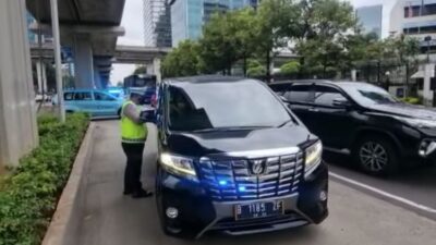 DPR Desak Polisi Tegas Tindak Penggunaan Sirine dan Strobo Ilegal
