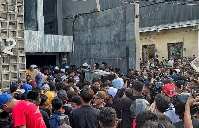 Terungkap di Sidang MKD, Penjarahan Rumah Sahroni Sudah Jadi Skenario