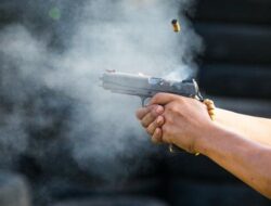 Petugas Imigrasi AS Tembak Mati Seorang Pria Diduga Imigran Gelap