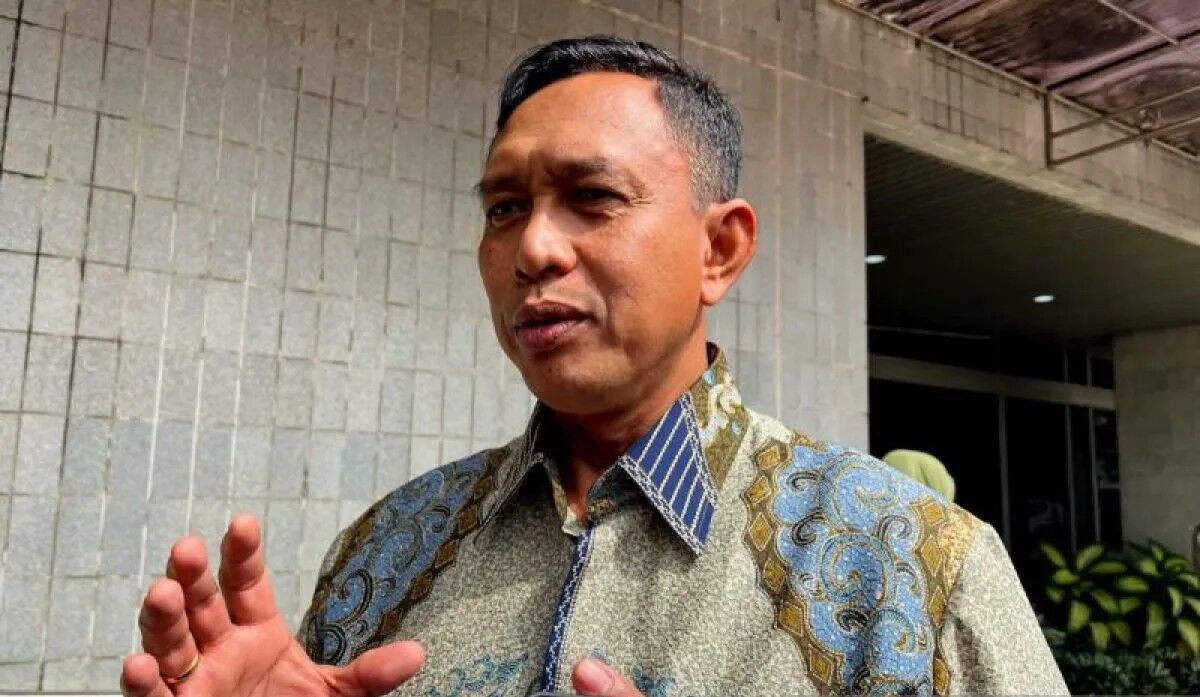Direktur Utama Perum Bulog Ahmad Rizal Ramdhani